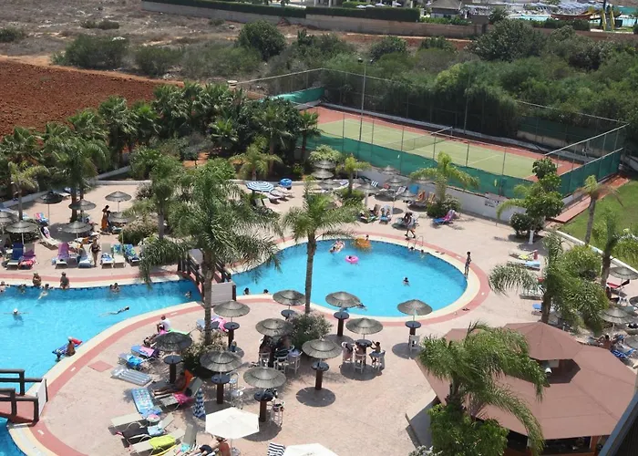 Tsokkos Gardens Hotell 4*