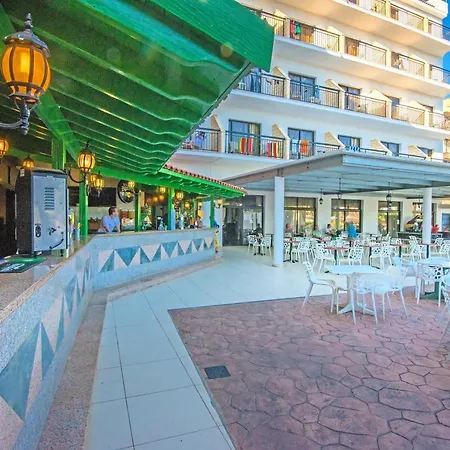 Otel Tsokkos Gardens Protaras