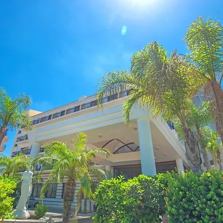 Tsokkos Gardens Protaras