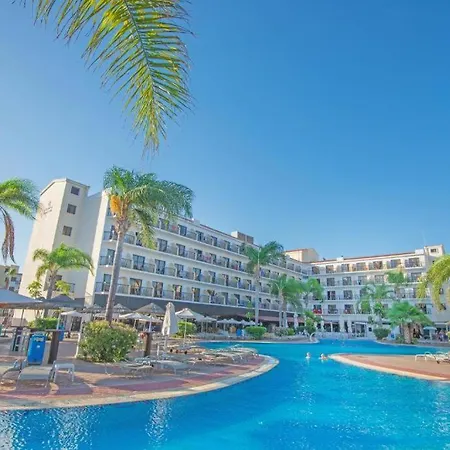 Tsokkos Gardens Protaras