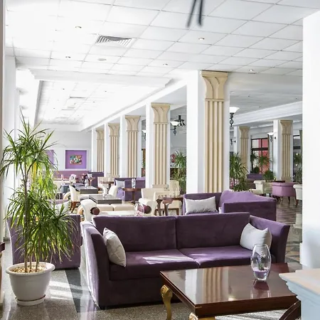 Tsokkos Gardens Otel 4*