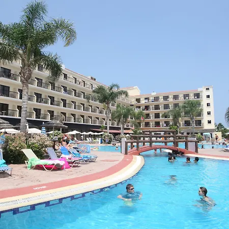 Otel Tsokkos Gardens