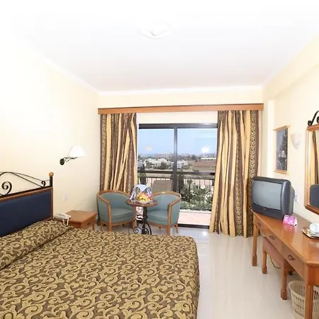 Tsokkos Gardens 4*