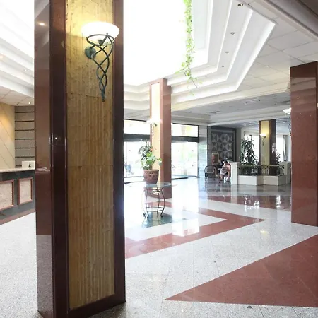 ホテル Tsokkos Gardens プロタラス