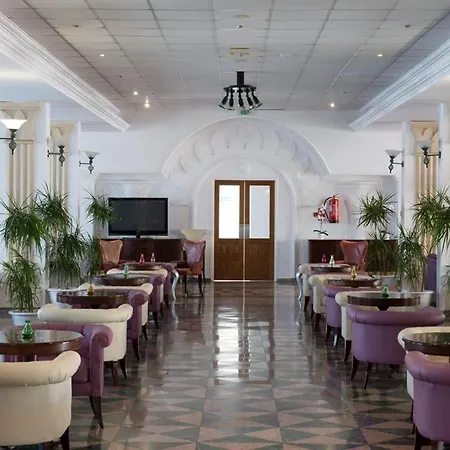 Tsokkos Gardens Hotel 4*