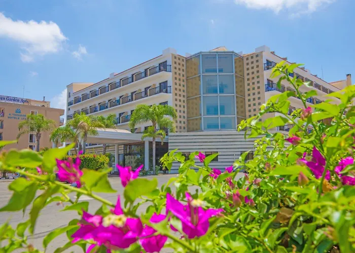 Tsokkos Gardens Szálloda 4*