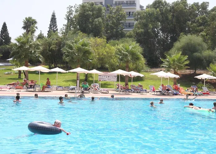 Tsokkos Gardens Protaras