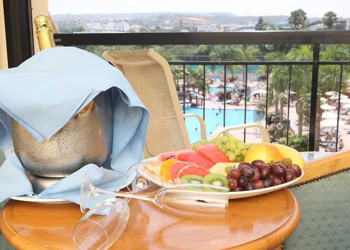 Tsokkos Gardens Protaras