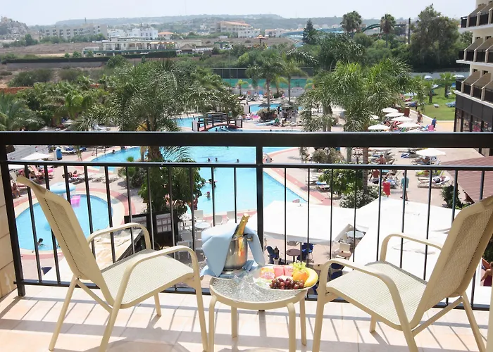 Hotel Tsokkos Gardens